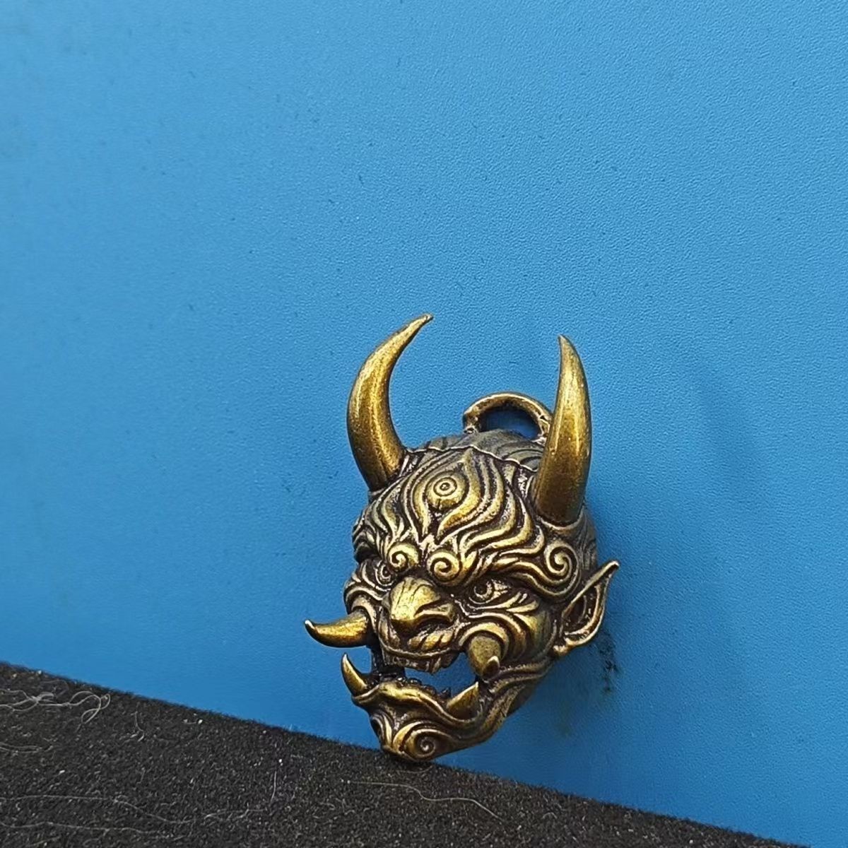 2pcs Brass Japanese Hannya Oni Mask Pendant Keychain Skull Charm Amulet