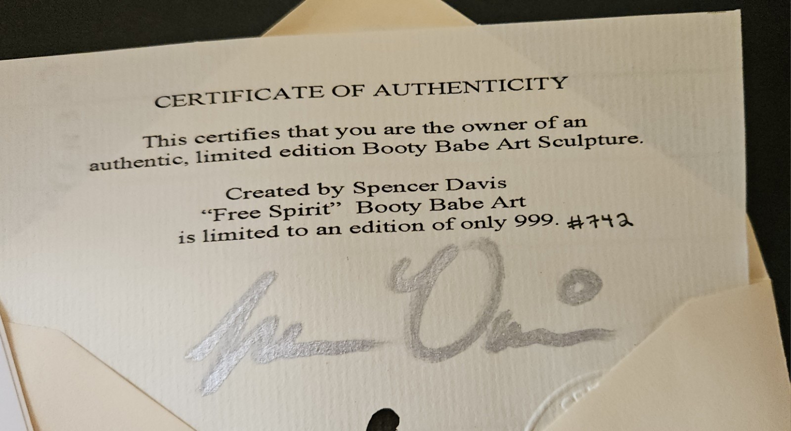 NIB Limited “Signed” Edition 742 of 999 Booty Babe Art “Free Spirit” Statue