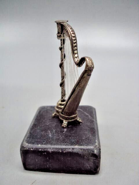 Elegant Silver 800 Harp Figurine on a stand – A Luxurious Artistic Art of the Ha