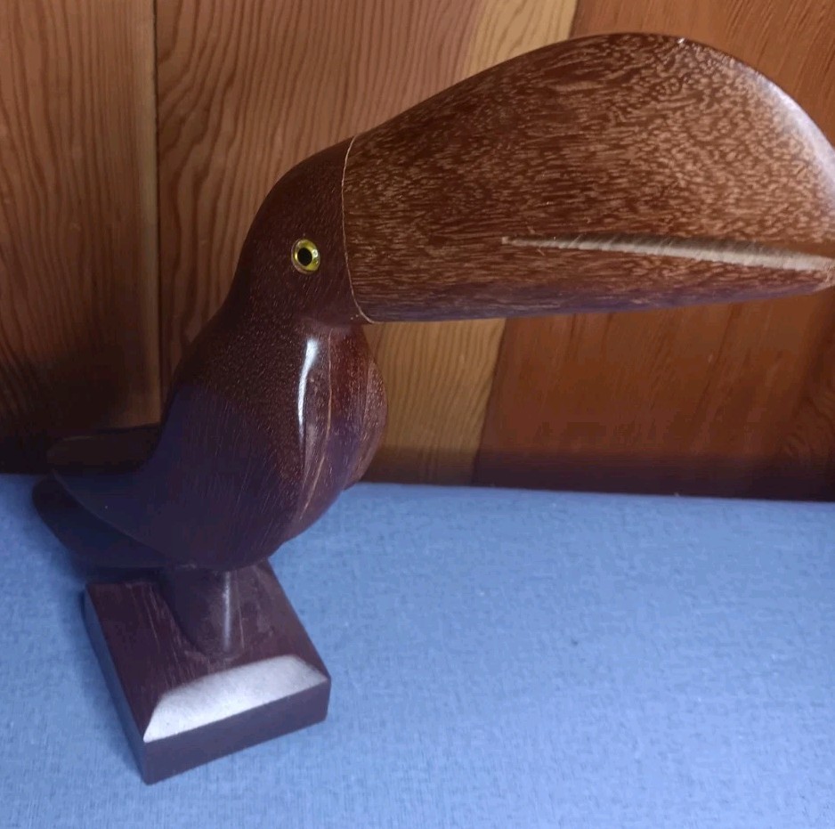 Vintage YONA Brazil Carved Mahogany Wood Toucan Note Letter Holder Glass Eyes 9″
