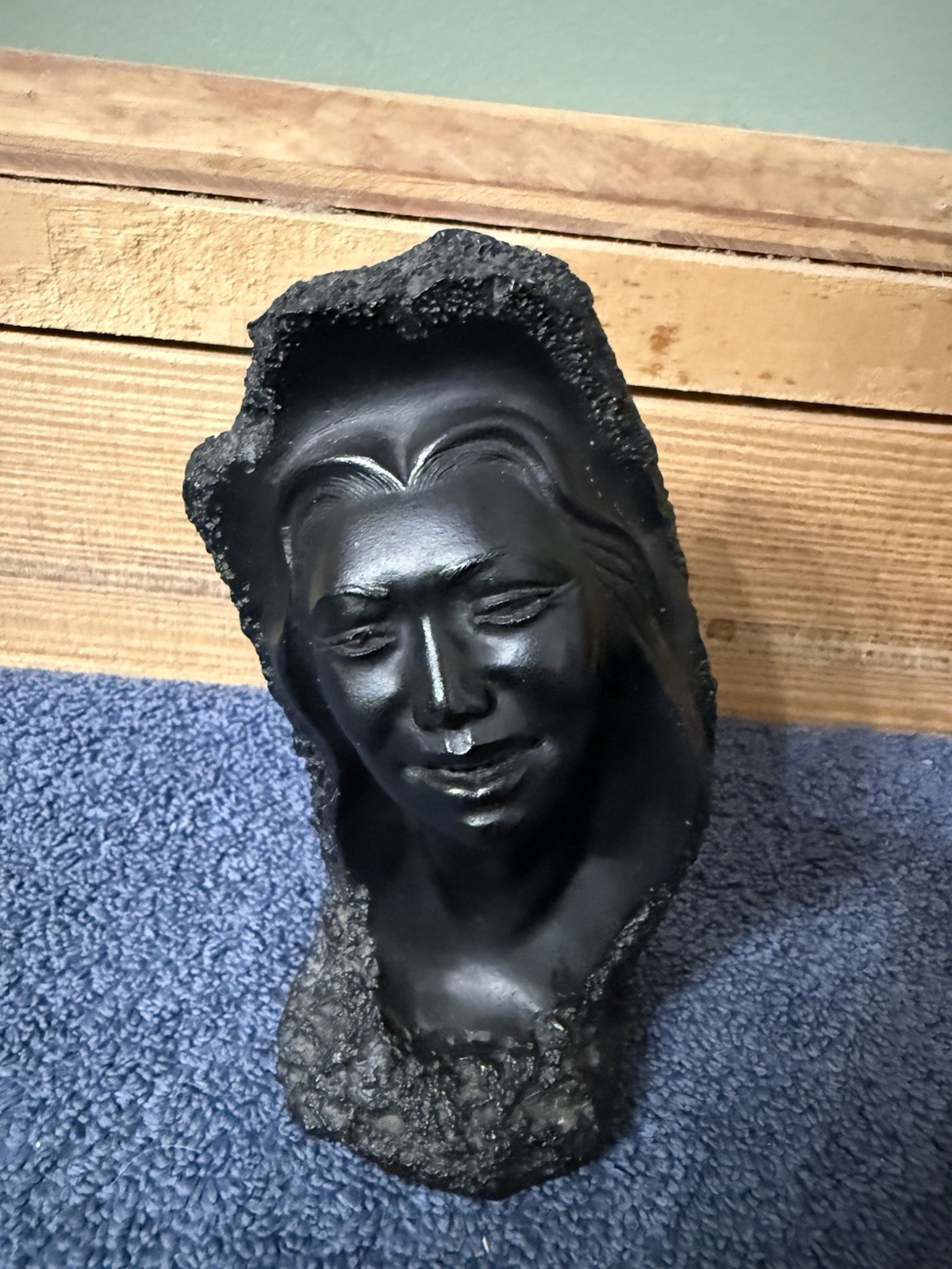 Vintage Coco Joe Hawaii Figural Lady Sculpture/ Bust made of Lava