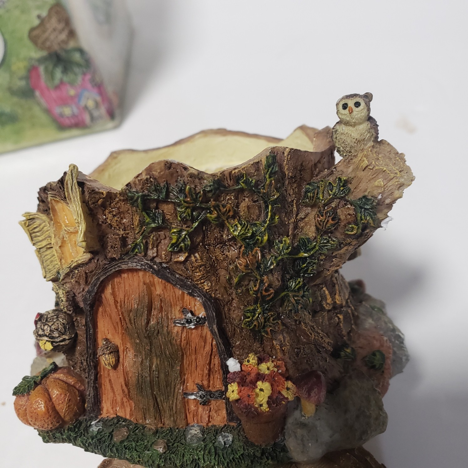The Boyds Collection Route 33 1/3 Autumn’s Hollow Hideaway #19914 Halloween Fall