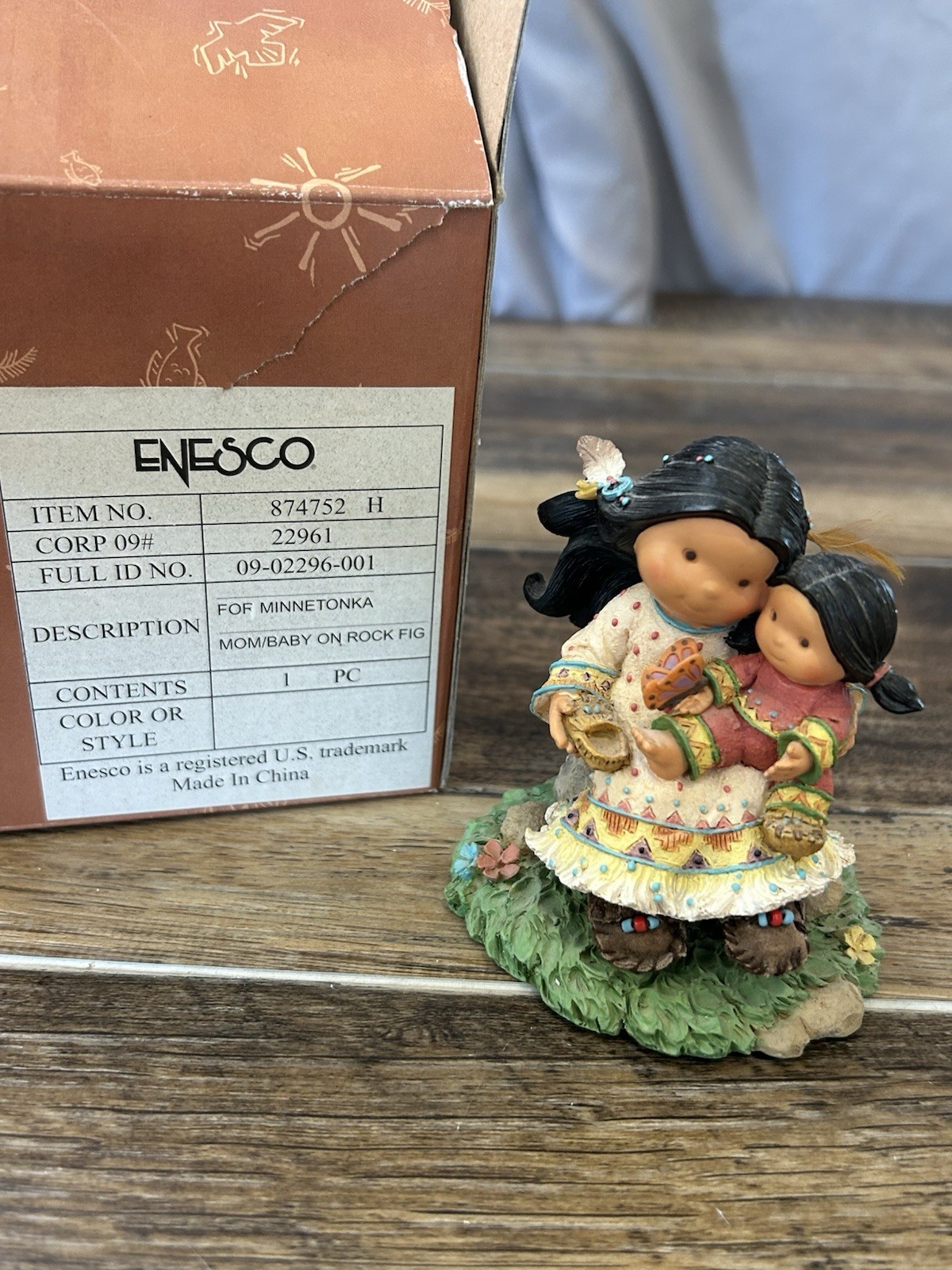 2001 Enesco Friends Of The Feather #874752 “Walk First, Then Fly” Minnetonka