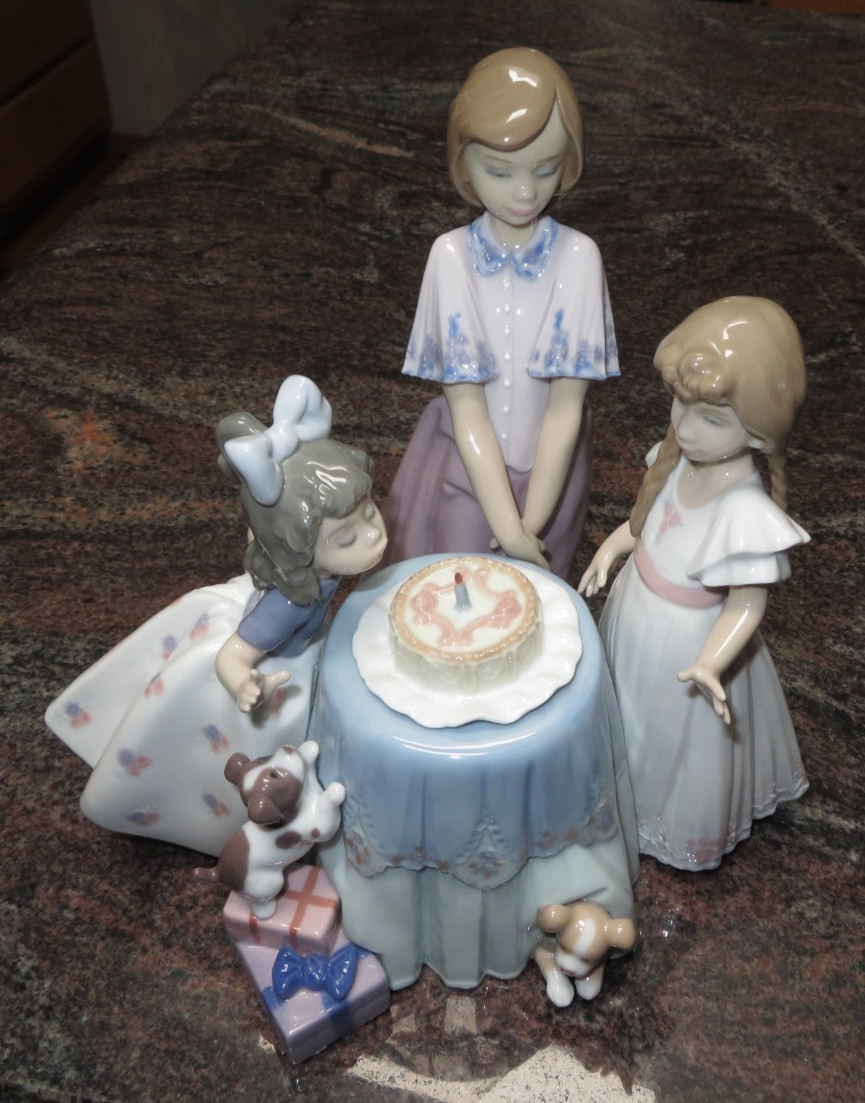 Lladro “Making a Wish” 5910 Girl Birthday Party with Cake Rare with original box
