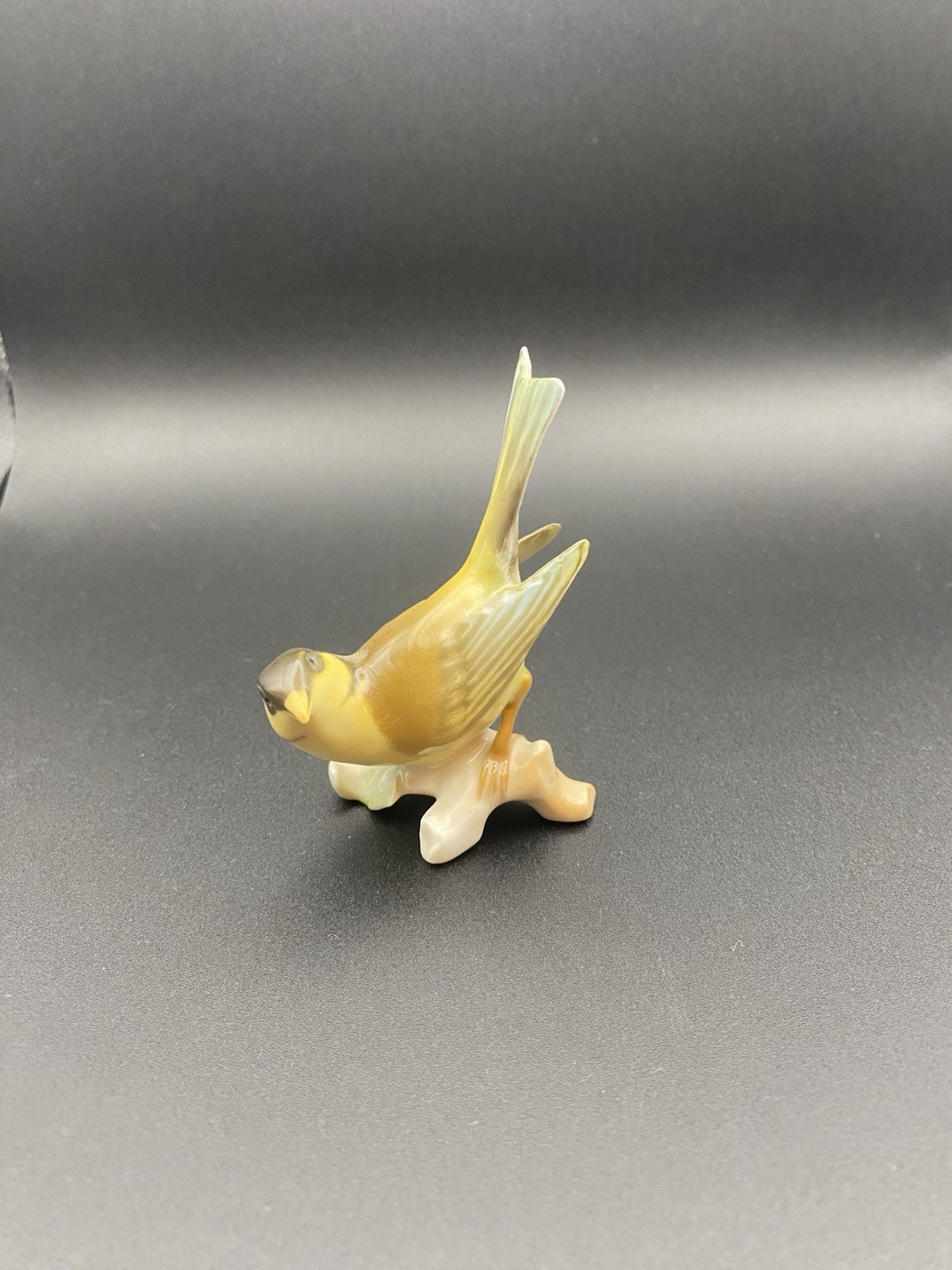 Hutschenreuther Germany Porcelain Bird Figurine Vintage HR Mark