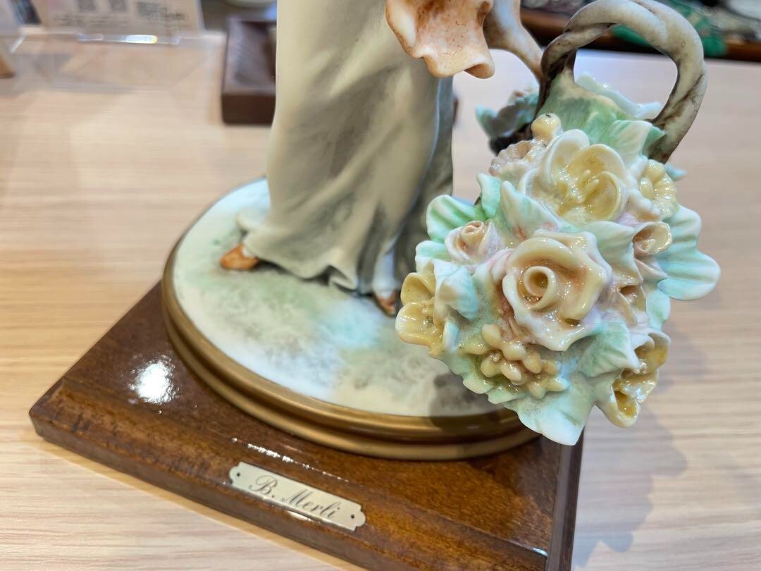 Capodimonte Florence Figurine by Bruno Merli – Lady with Flowers 27cm