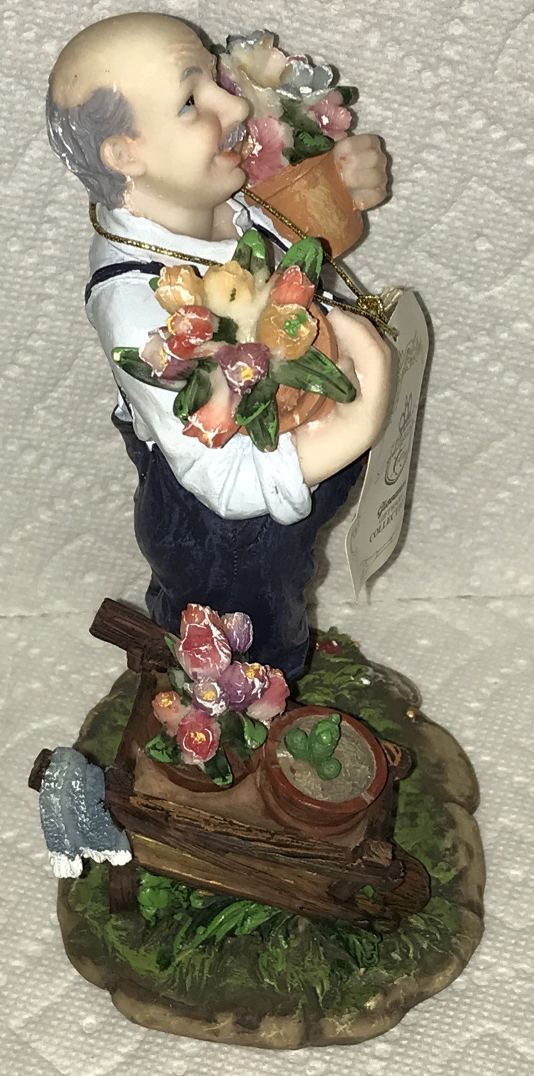 Giovanni Giftware Collection Figurine Happy Gardener Man w/ Flowers Collectible