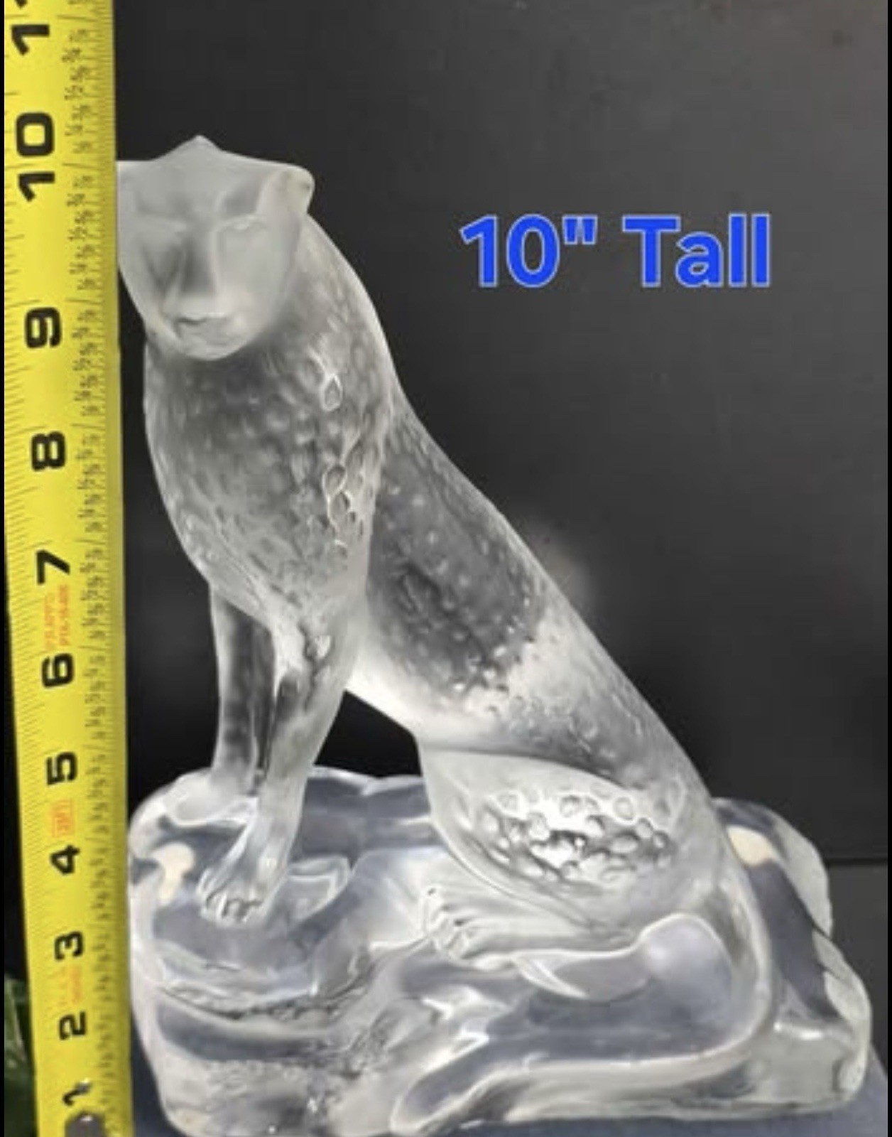 Lalique “Tancréde” Frosted Crystal Cheetah Figurine with Original Box