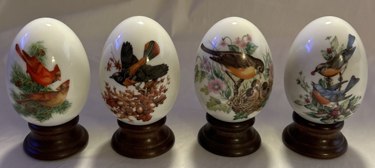Vintage 1984 Avon Four Seasons Porcelain Eggs Wooden Stands Birds and Flowers