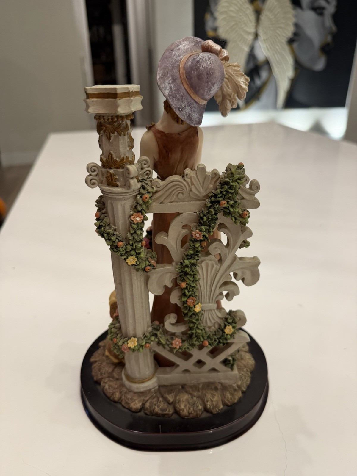 Vintage Giovanni Collection Turtle King Corp Lady Flowers Pillar Dog Figurine