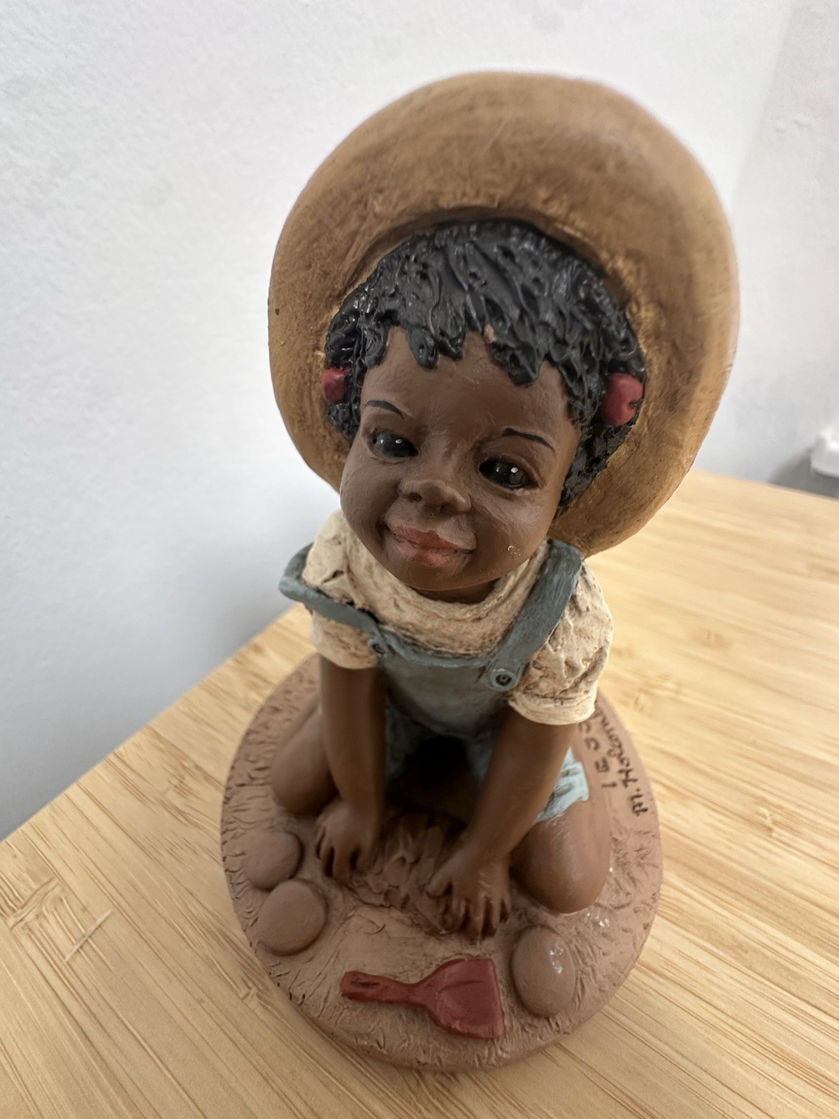 All God’s Children Martha Holcombe Tess #72 Figurine Beach Girl Summer