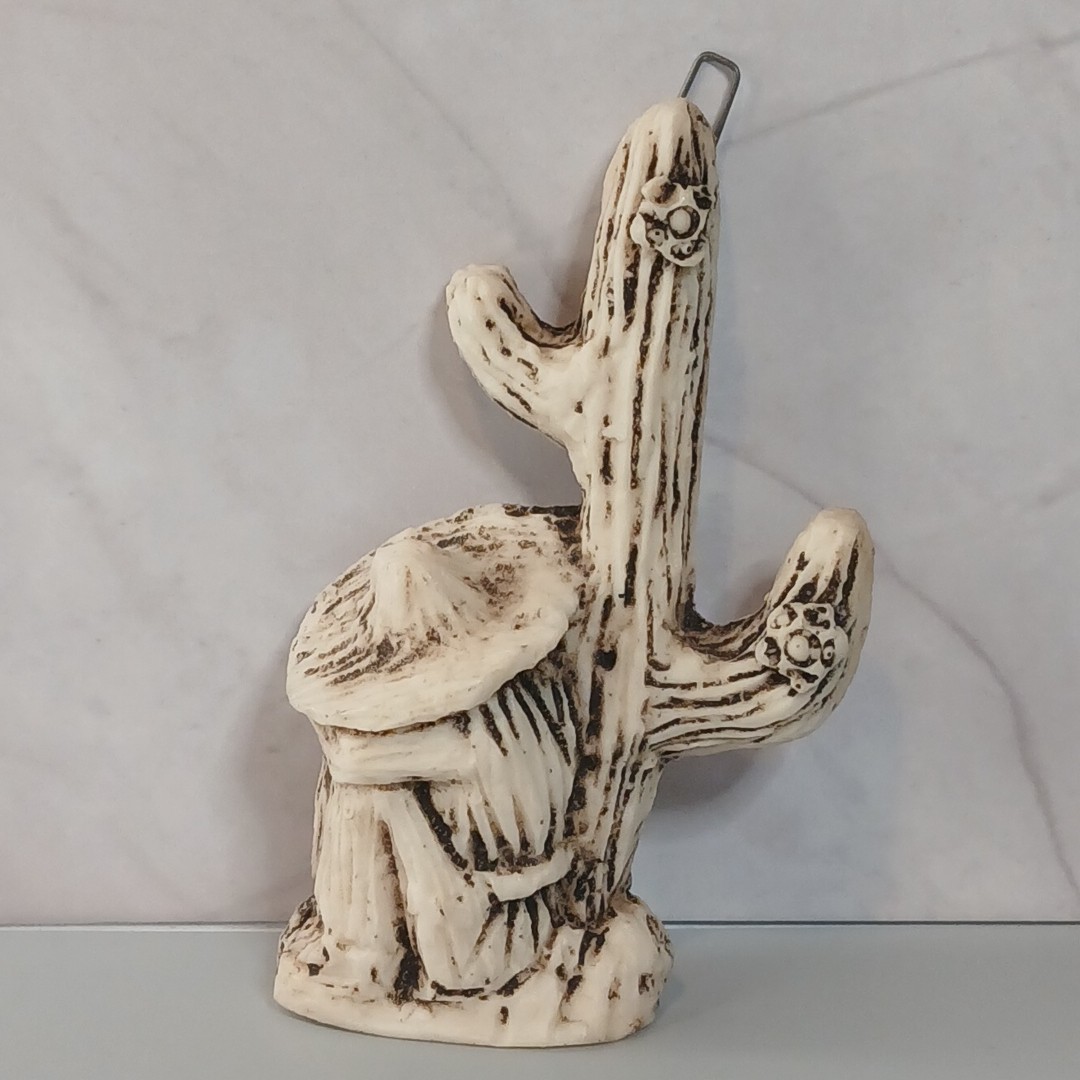 Mexican Siesta Wall Hanging Figurine