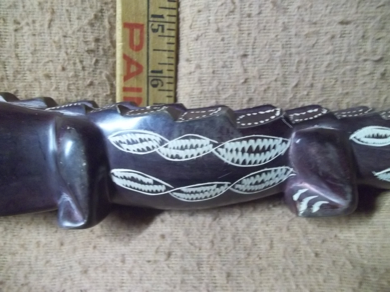 Beautiful Vintage Hand Carved Stone Alligator Figurine – 13.5″x 2″x3″ over 2.LB.