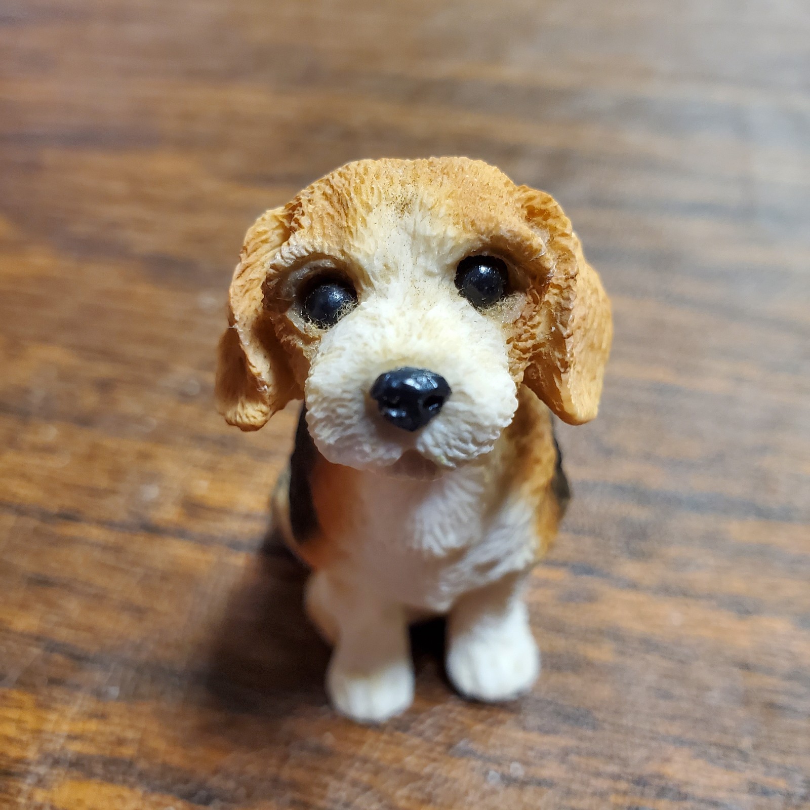 Vintage 1990s 3.75” Realistic Beagle Puppy Dog Figurine Cute Animal Companion