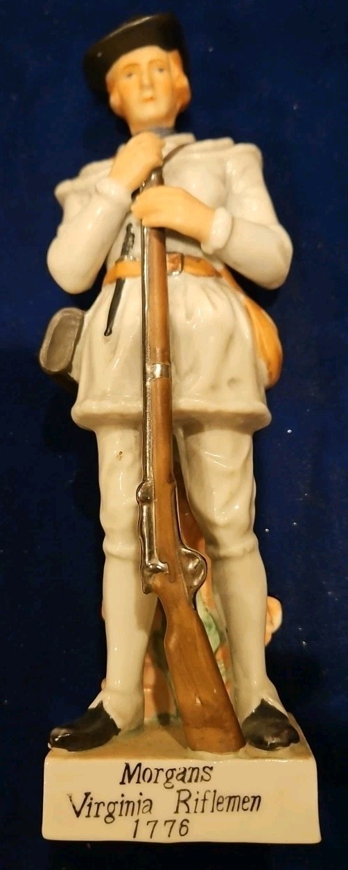 Andrea Sadek – “Morgan’s Virginia Rifleman 1776” Porcelain Soldier #6965