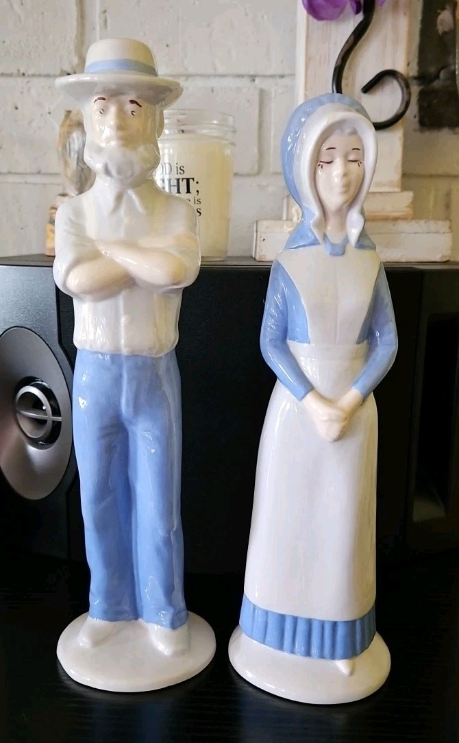 VINTAGE AMISH PILGRIM STATUES MAN WOMAN BYRON MOLDS FIGURINES – Beautiful!