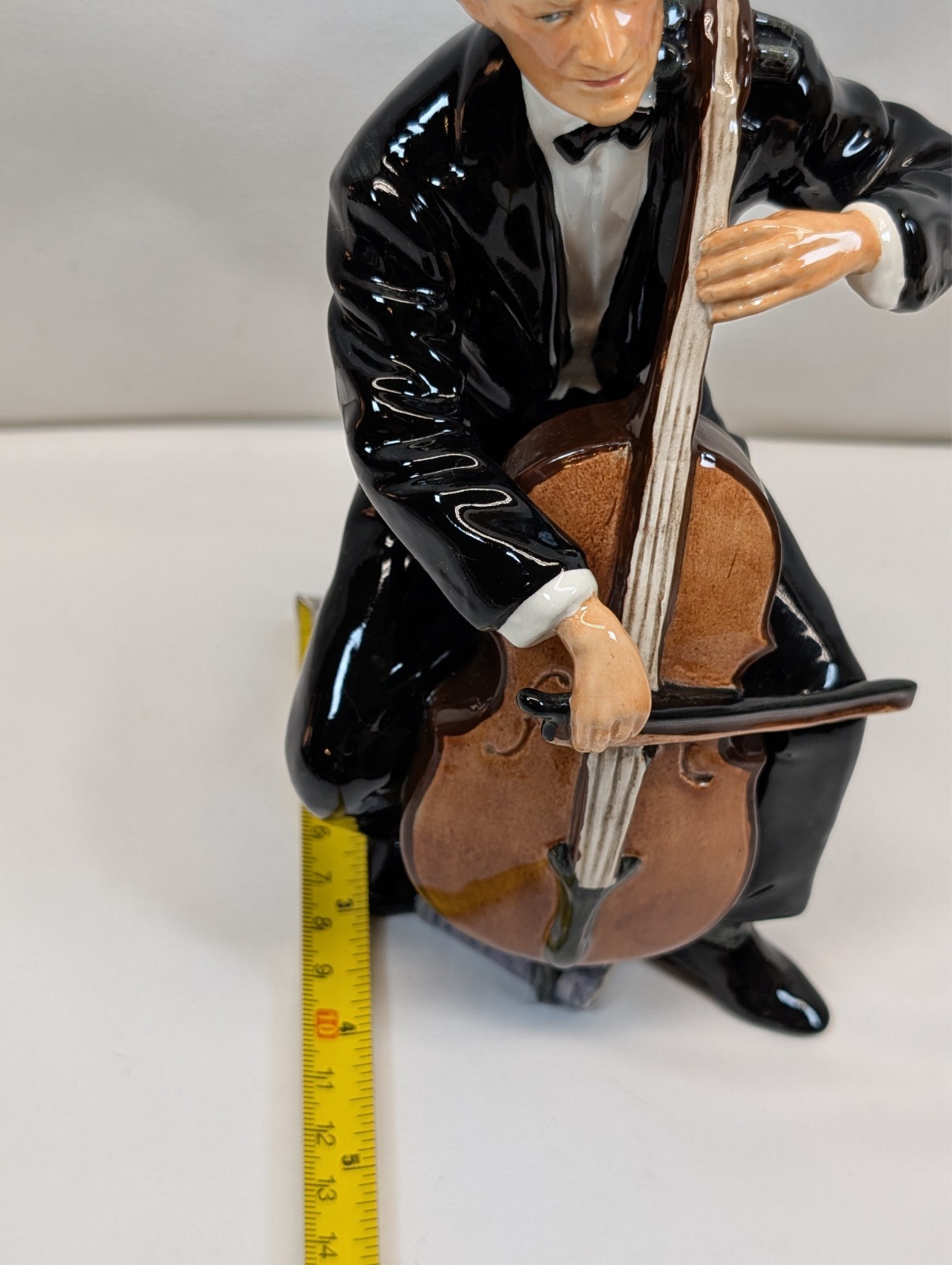 Rare Royal Doulton “The Cellist “ Figurine HN 2226, Good Condition, England
