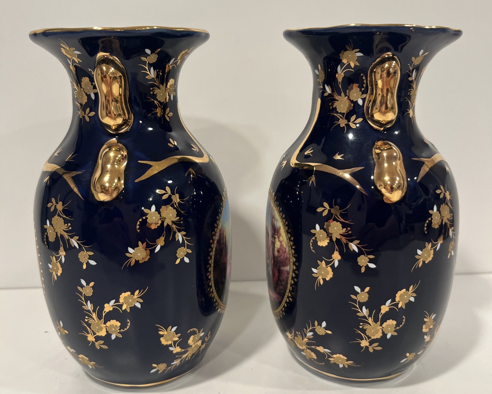 Porcelain Blue And Gold Historical Figures Vases 6” Tall