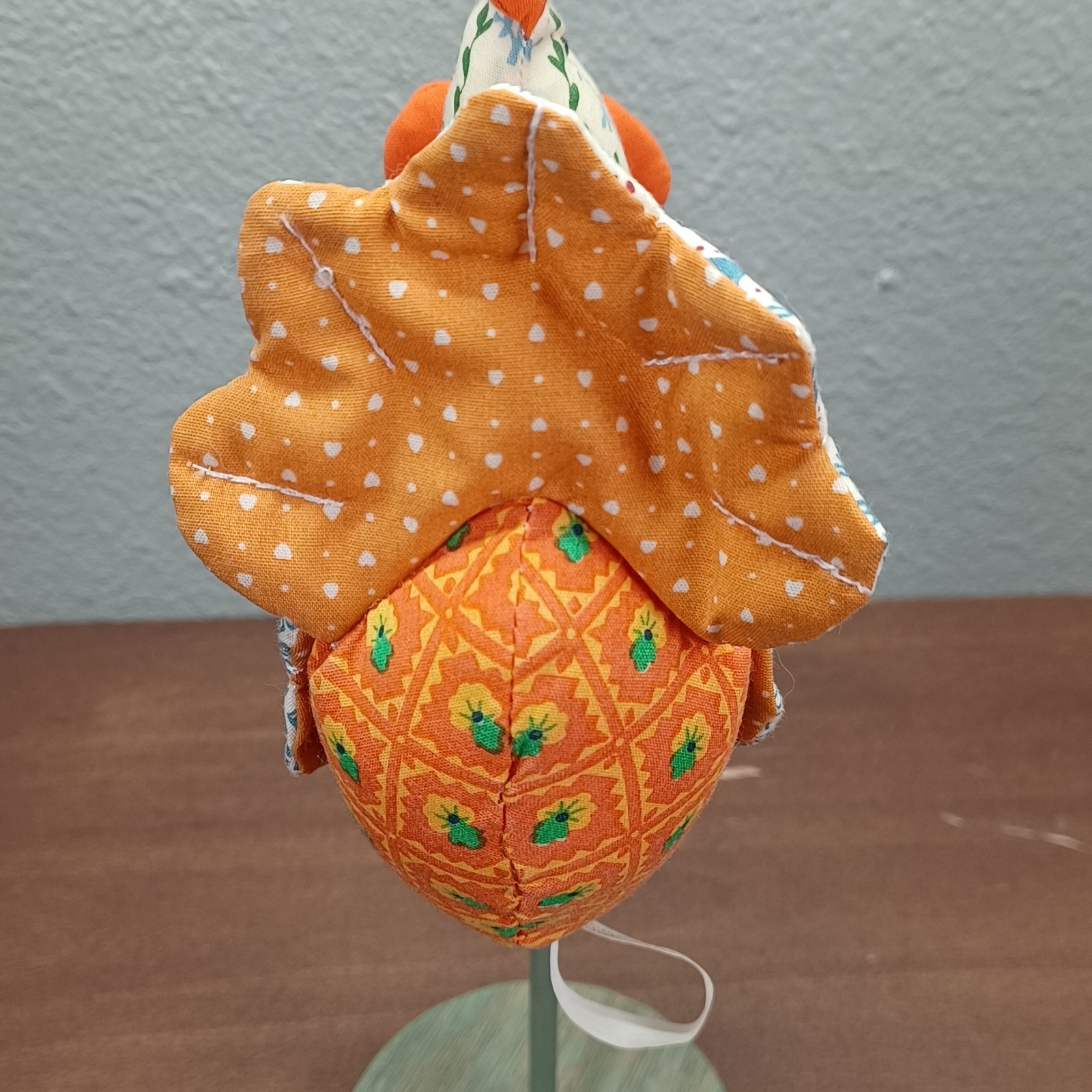 Avon Patchwork Pals Pomander Rooster & Hen on Wood Stand Farmhouse Decor 1980s