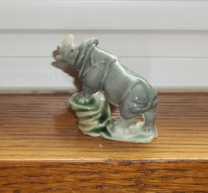 VINTAGE Wade RHINOCEROS – Excellent Condition – 1955-58 AFRICAN JUNGLE SET #4