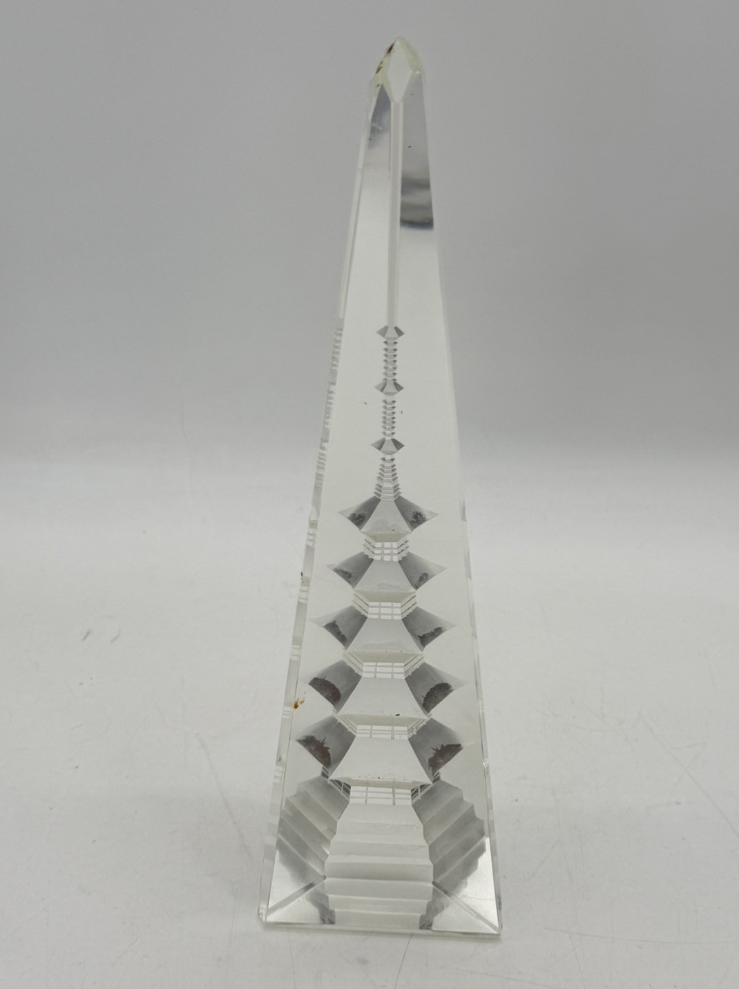 Vintage HOYA Reverse Cut Lead Crystal Obelisk Pagoda Spire Japan Art Glass 11”