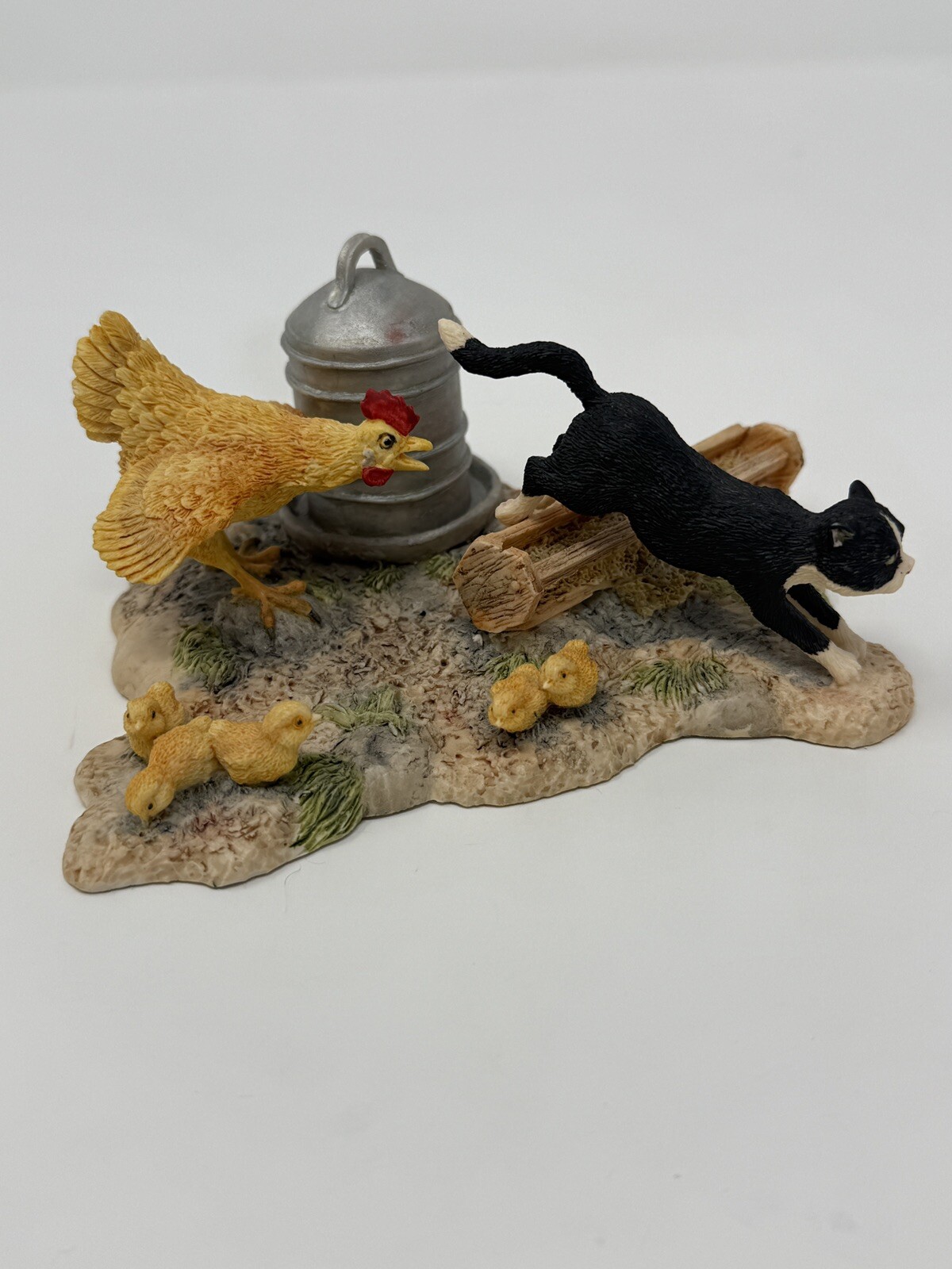 Lowell Davis “Fur’s Gonna Fly” Figurine Cat, Hen, Chicken, Schmid #1114/1500