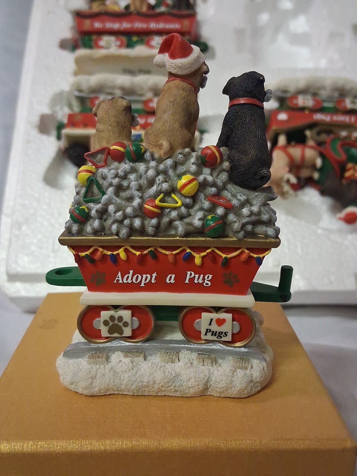 Danbury Mint The Pug Christmas Express Train 6 PCS SET Pugs Dogs Santa in Box 🐶