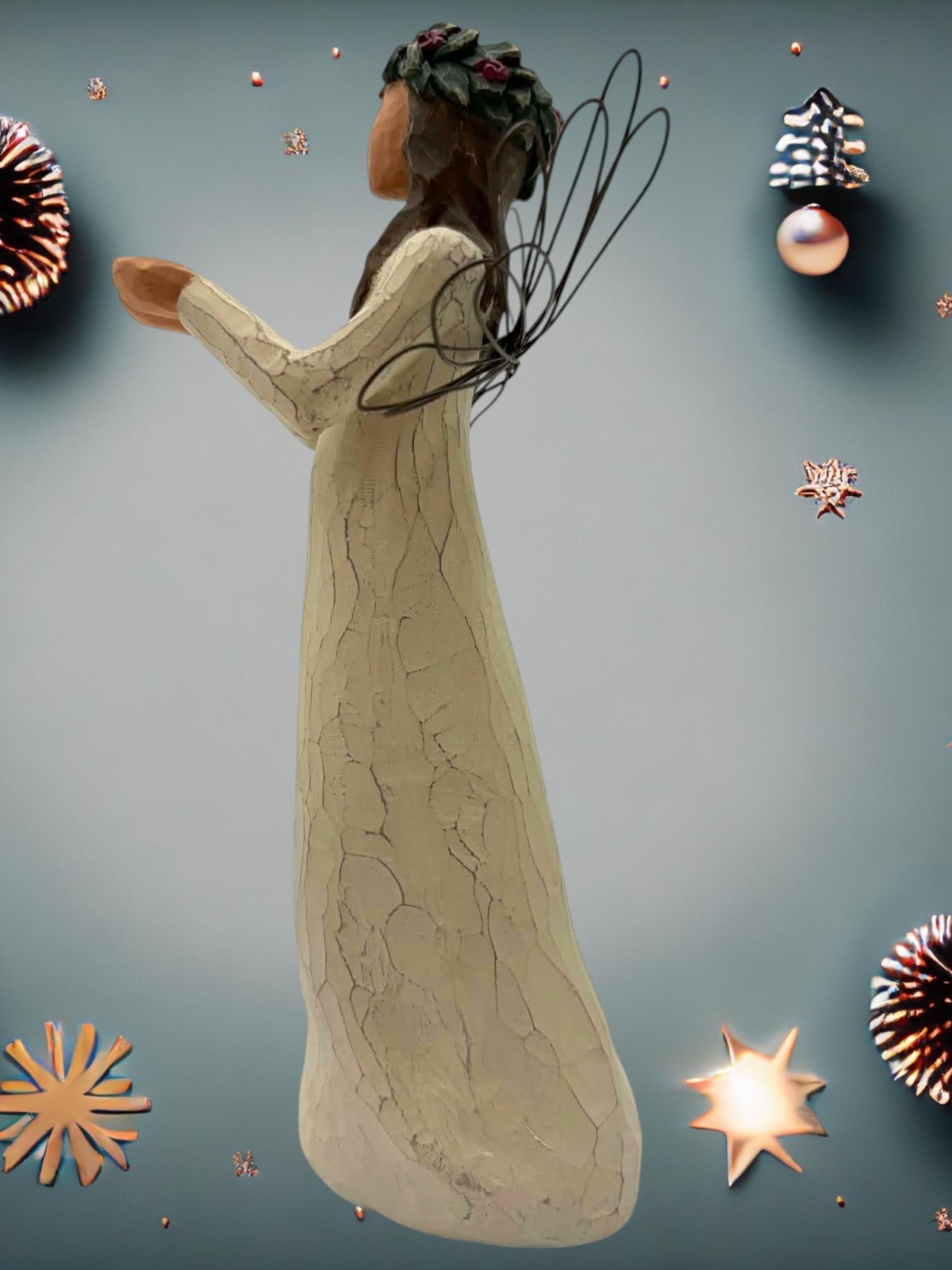 Willow Tree “Angel of Christmas Spirit” Figurine 8 inch 2001 Susan Lordi Demdaco