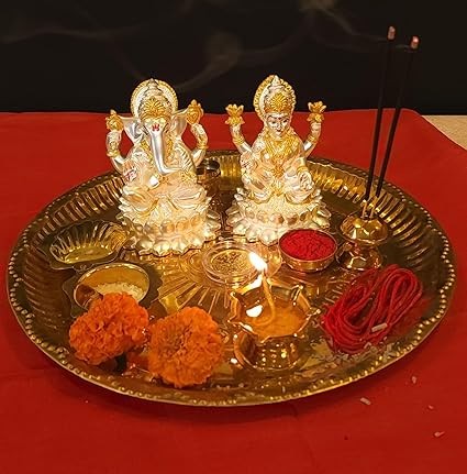 Svashva Silver Matte Lakshmi Ganesh Idol with Gold Coin, 4.1 Inch