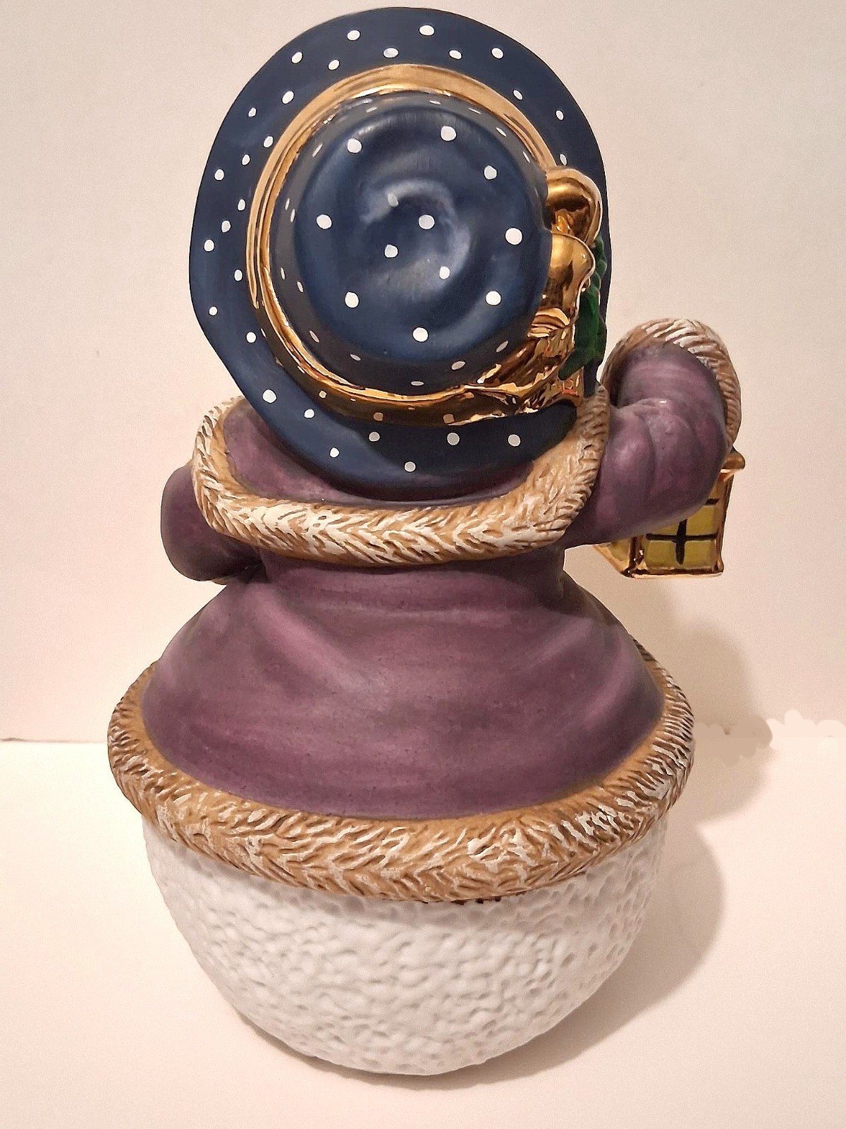 Snowman Figurine ~ STATUE