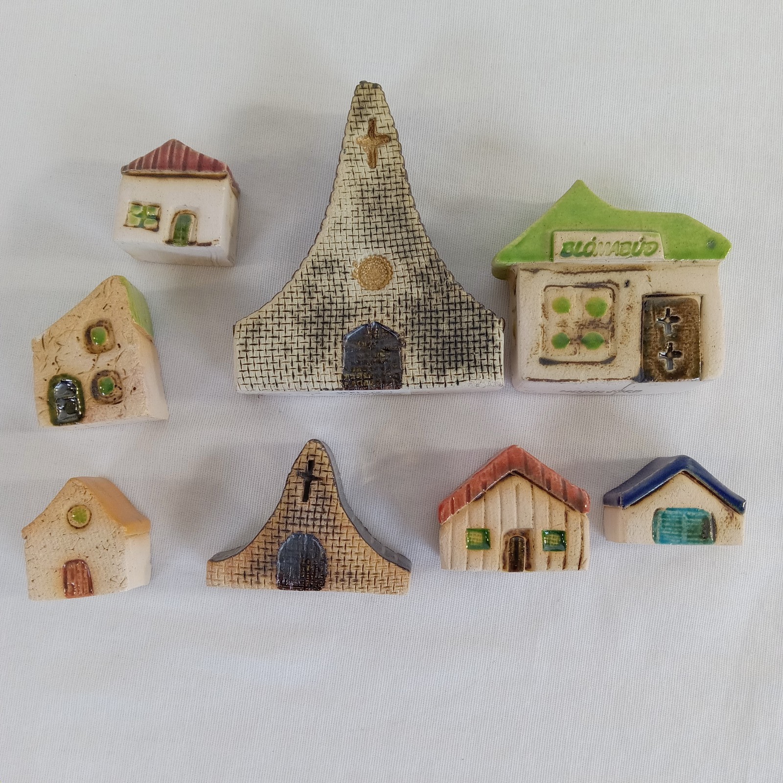 Icelandic Modur Jardar Mother Earth Miniature Village Set of 8 Ceramic Rustic