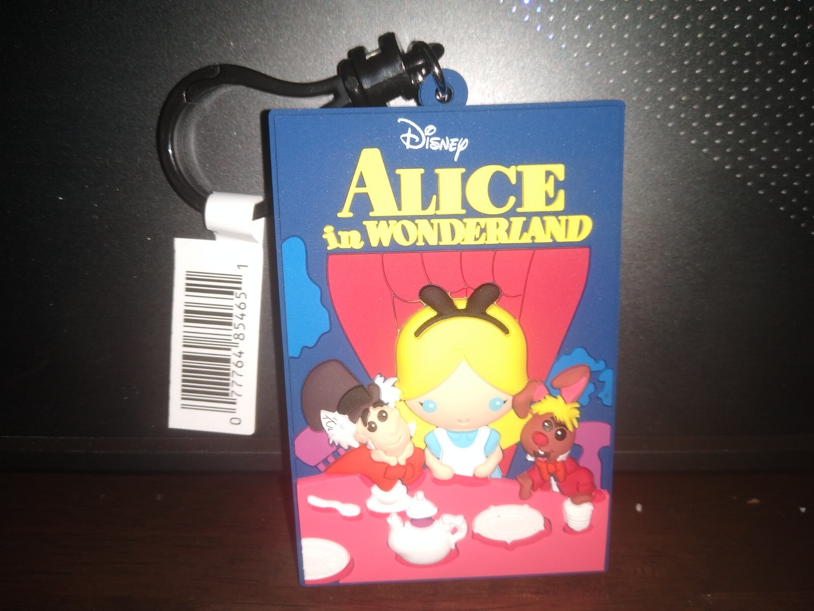 Disney Series 42 Classics Figural Bag Clip Alice in Wonderland Poster