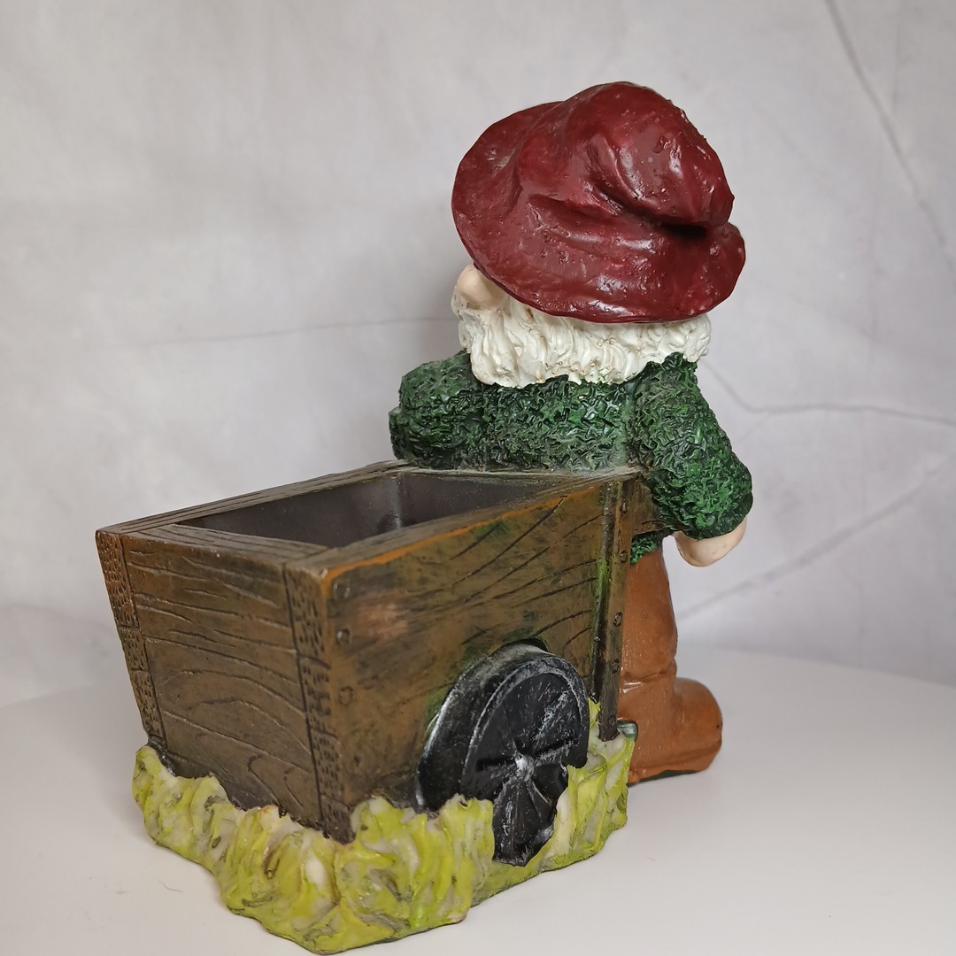 Gnome Pulling Cart Yardwork Originals Indor Outdoor Garden Decor SF-9244