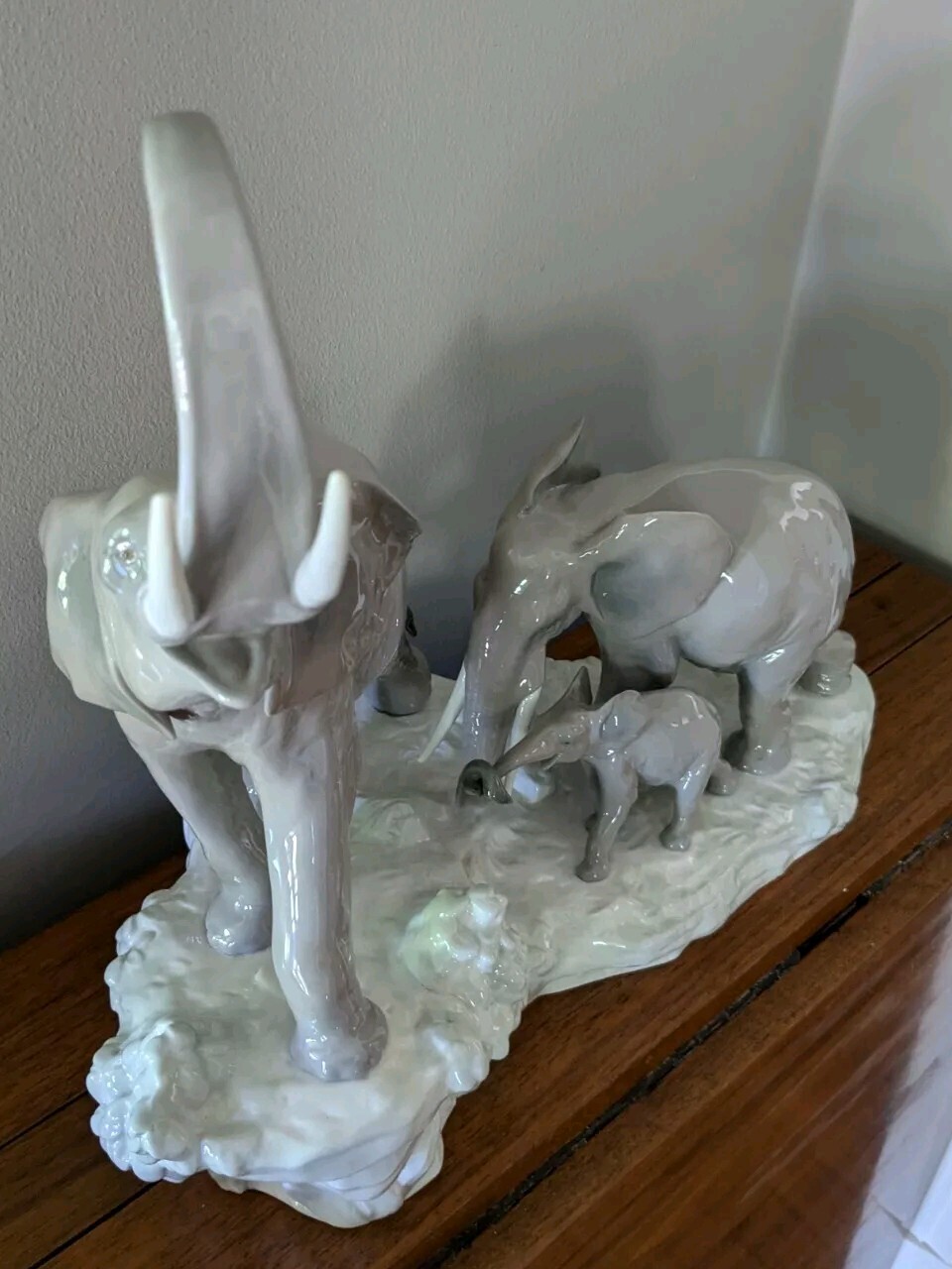 Lladro Elephant Family Figurine Excellent Condition