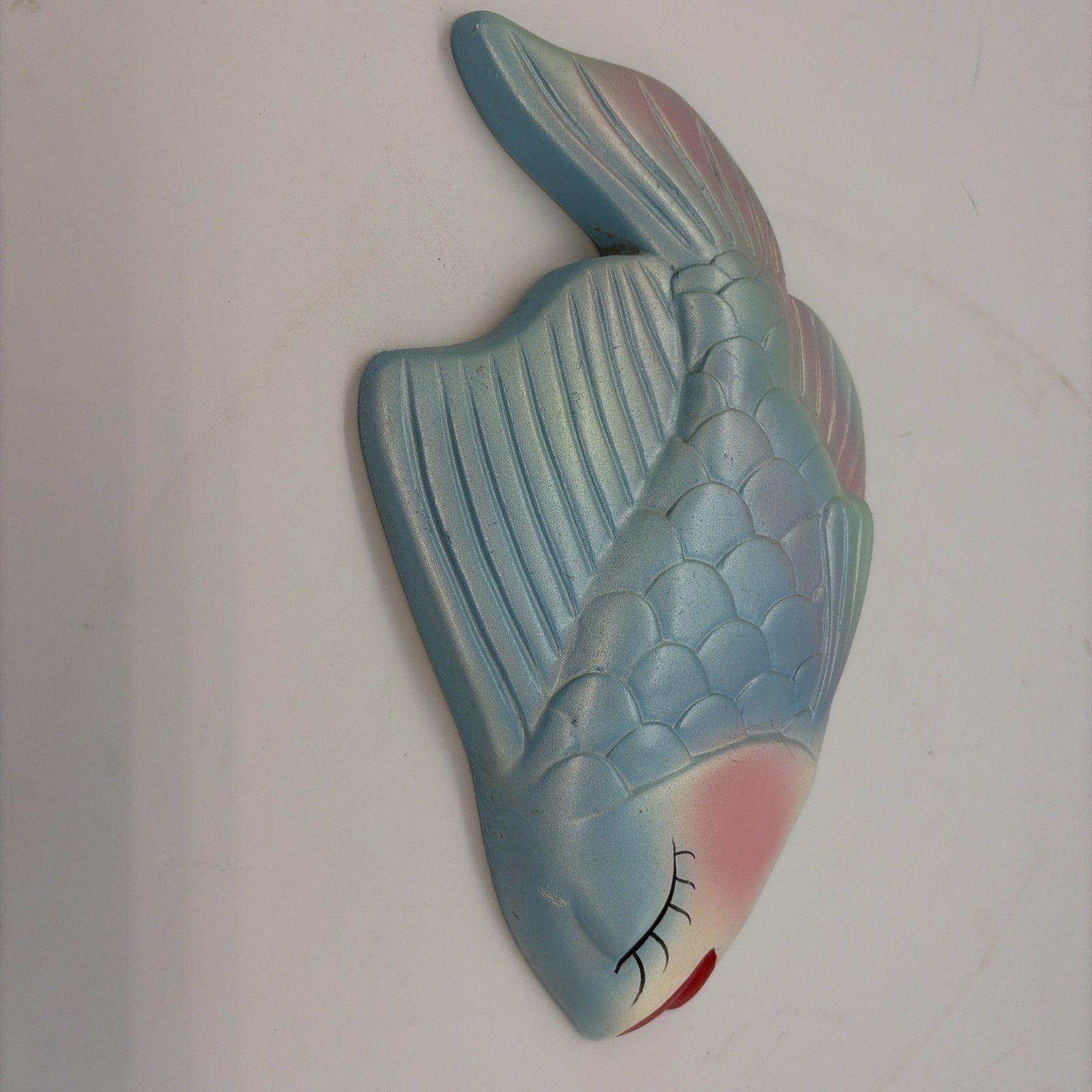 Miller Studio Chalkware Fish Bath Wall Decor Blue Green Red Lips 1960s Vintage