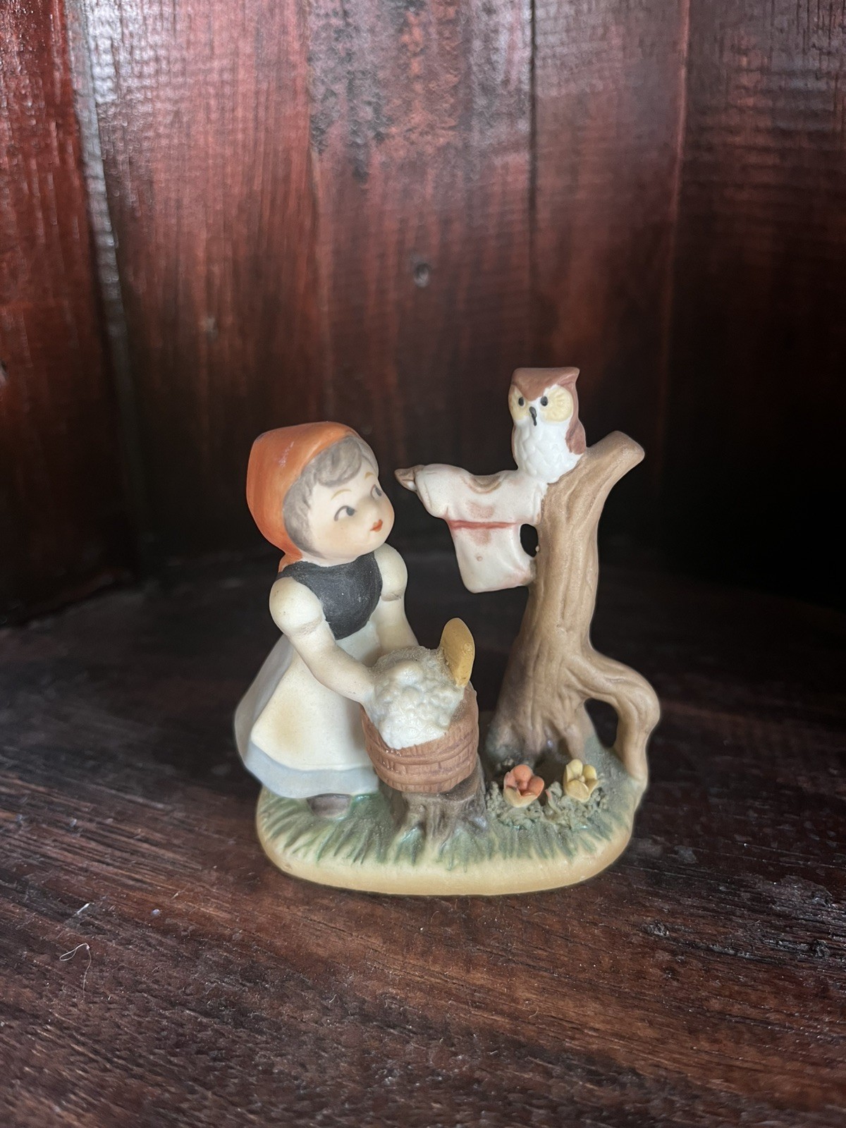 Vintage Napco Teeny Tykes Figurine Daily Chores #556 Girl Washing Clothes Owl