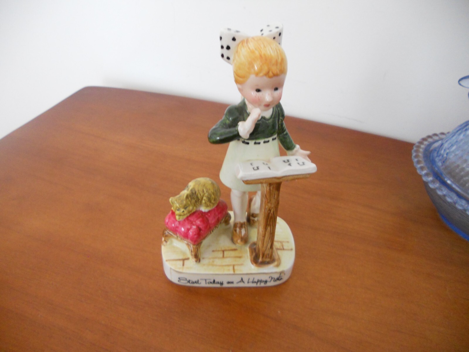 Vintage American Greetings Corp Start Today ON A Happy Note Figurine 6″ TALL