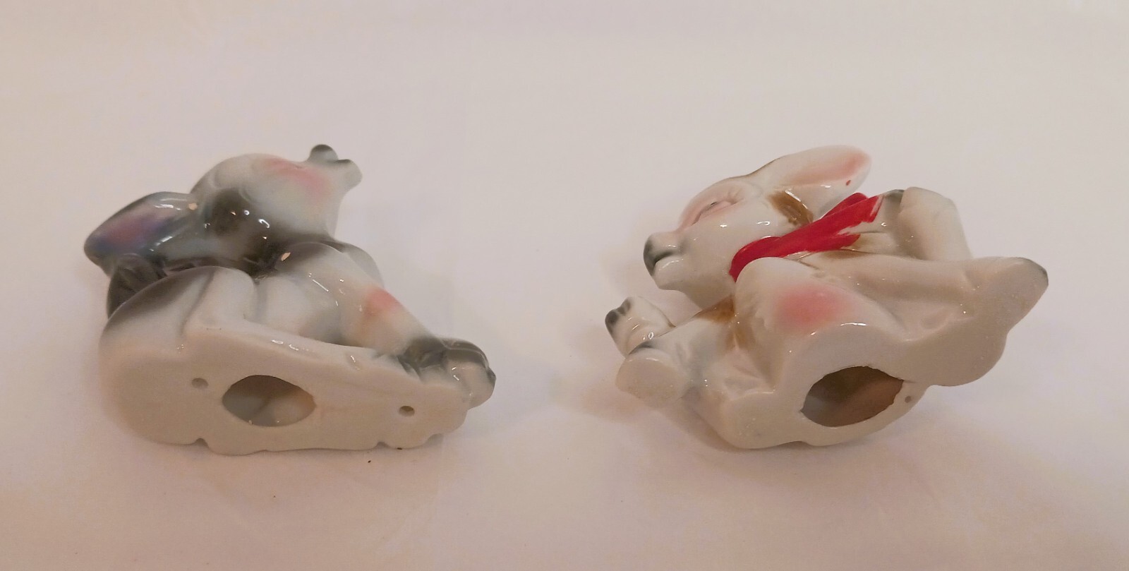 Rare Vtg Pink Ear Fawns Deers Porcelain Figurines Japan 1 Deer W/ Scarf HTF EUC