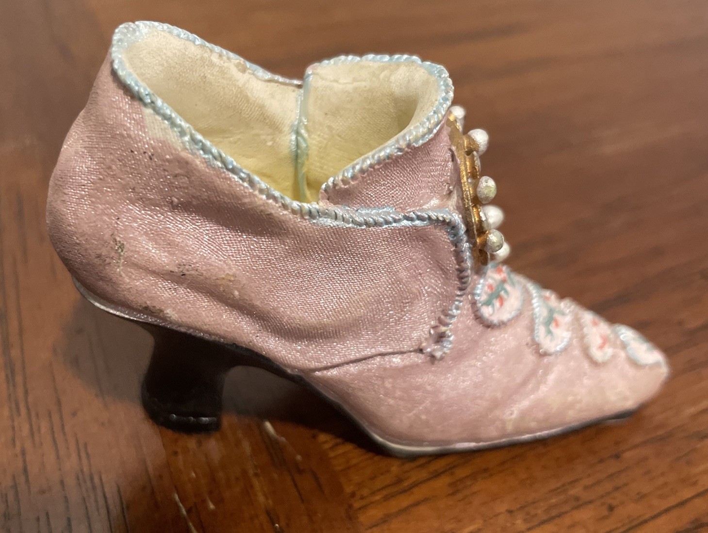 Vintage Pink Miniature Victorian Style Shoe Figurine