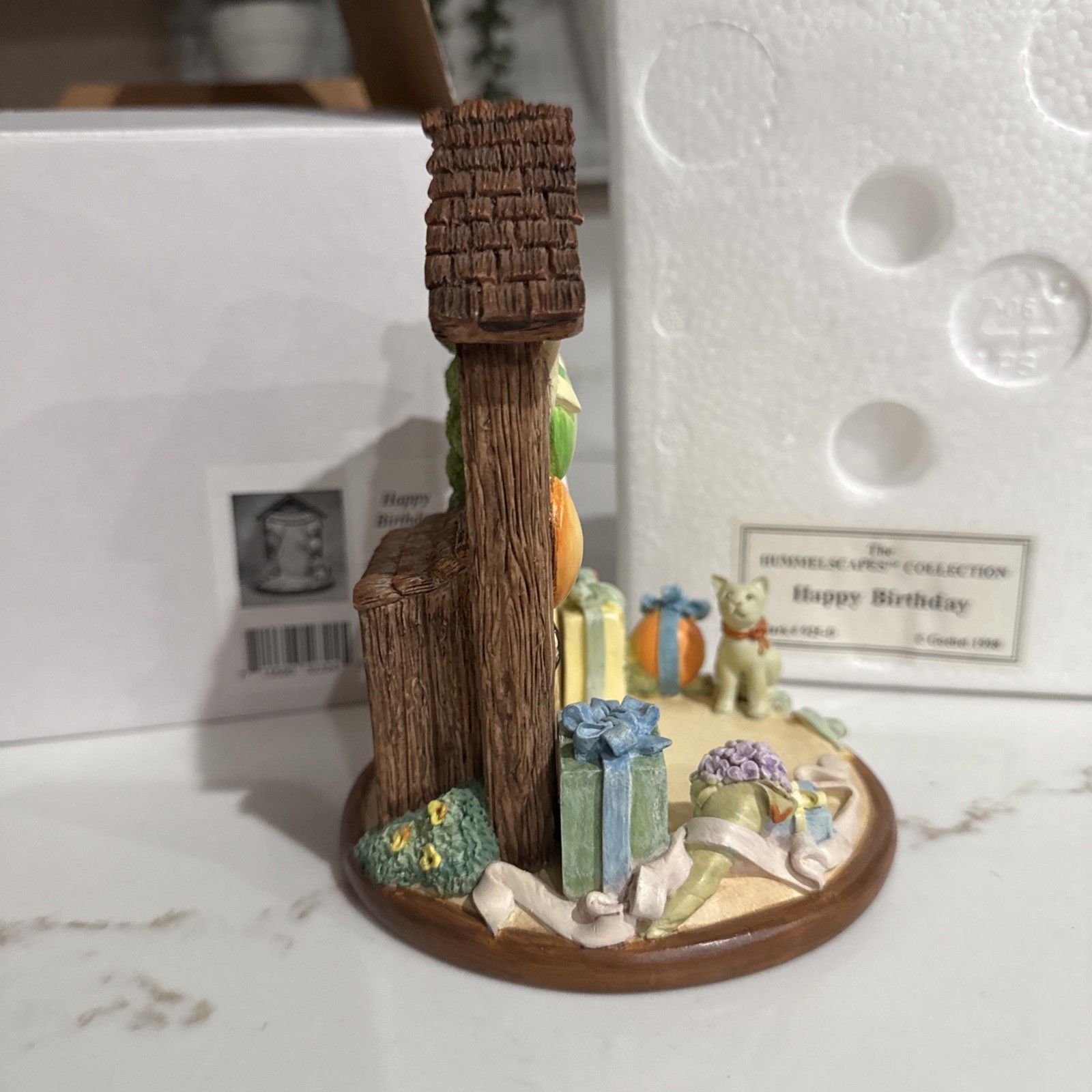 Hummel Scape #925-D “Happy Birthday” 5 1/2″ Tall – No Figurine