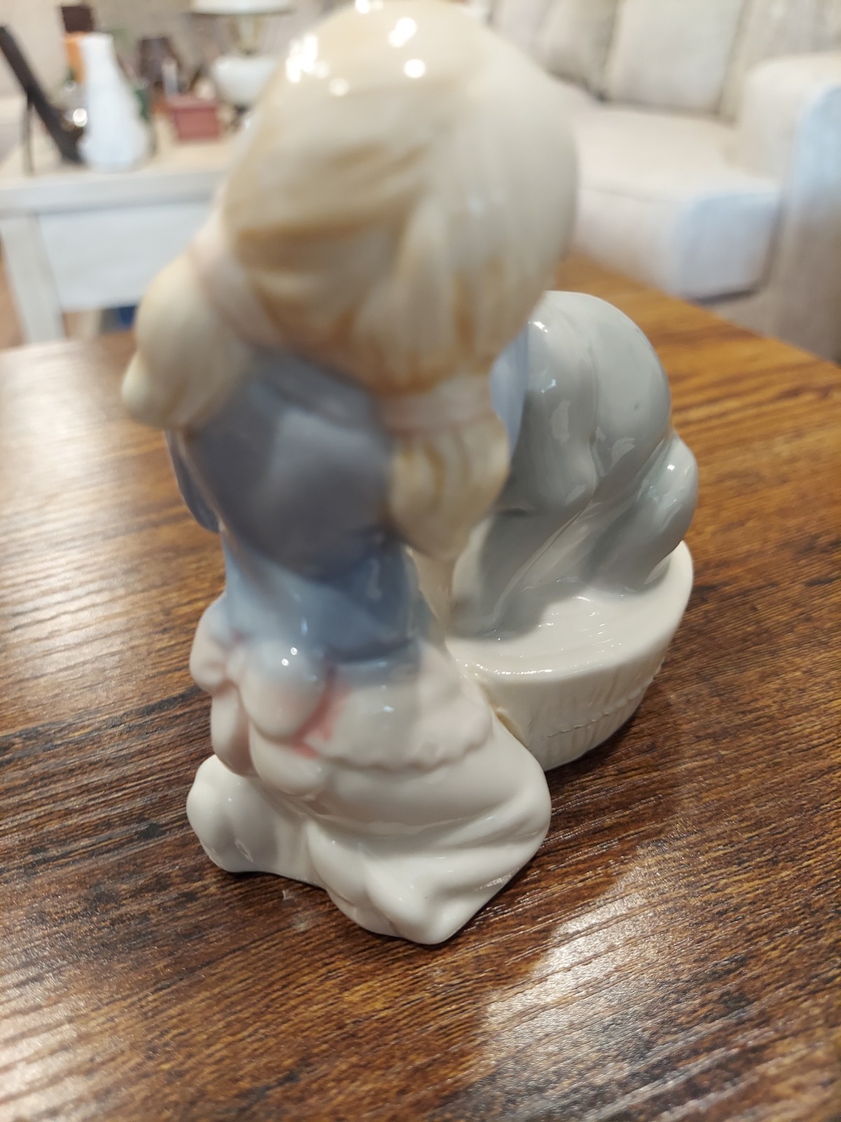 Vintage Porcelain Figurine Girl bathing Dog In Pastels, Sweet Rare, Unbranded