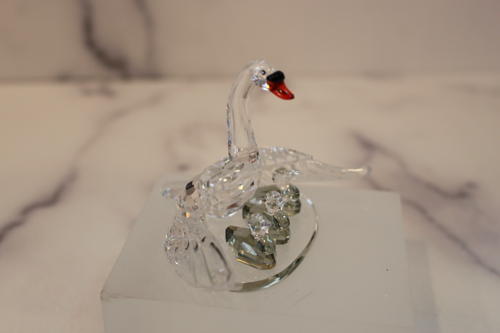 Swarovski Crystal Swan Family Beauties of the Lake Series Retired