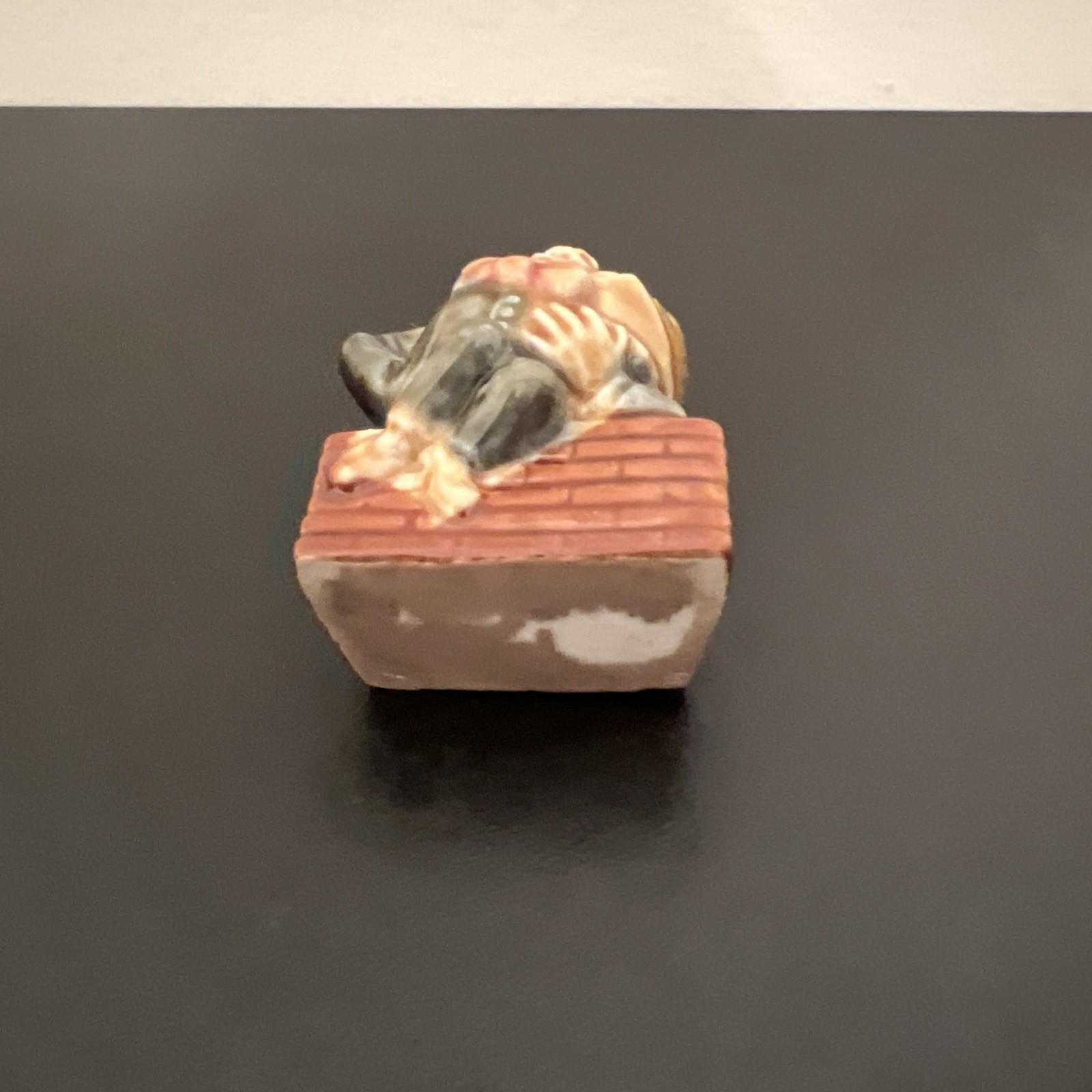 Vintage Wade Humpty Dumpty ceramic figurine from the Nursery Favourites series