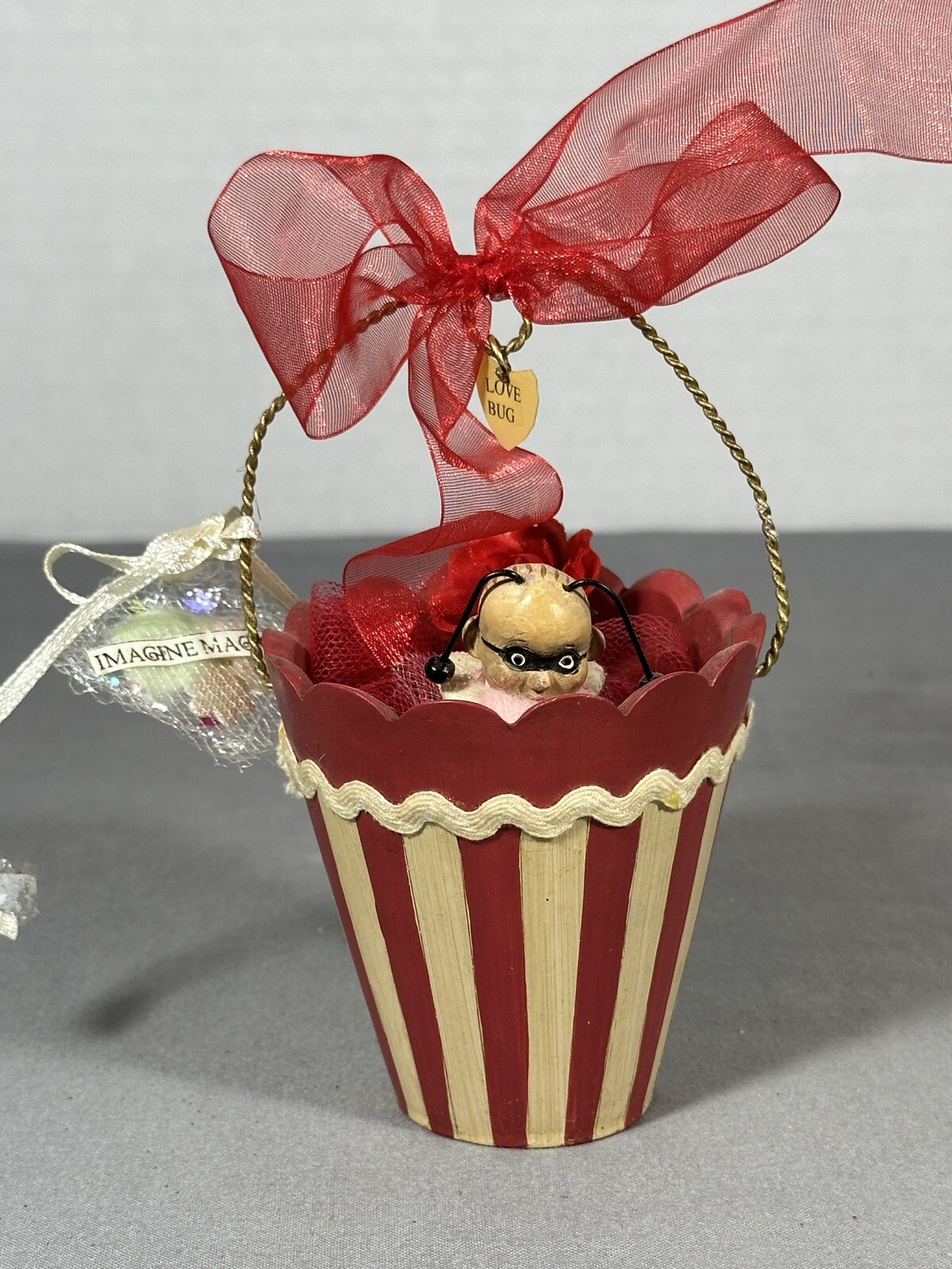 Lib Cummings Mead Silvestri Larkspur Lane Mini Be My Love Bug in Candy Cup LCM