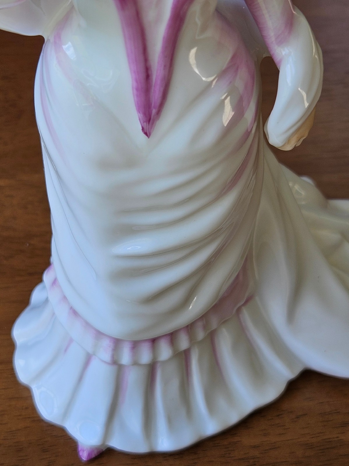 VINTAGE 1996 Royal Doulton Stephanie HN3759 Collectors Roadshow Tim Potts Figure