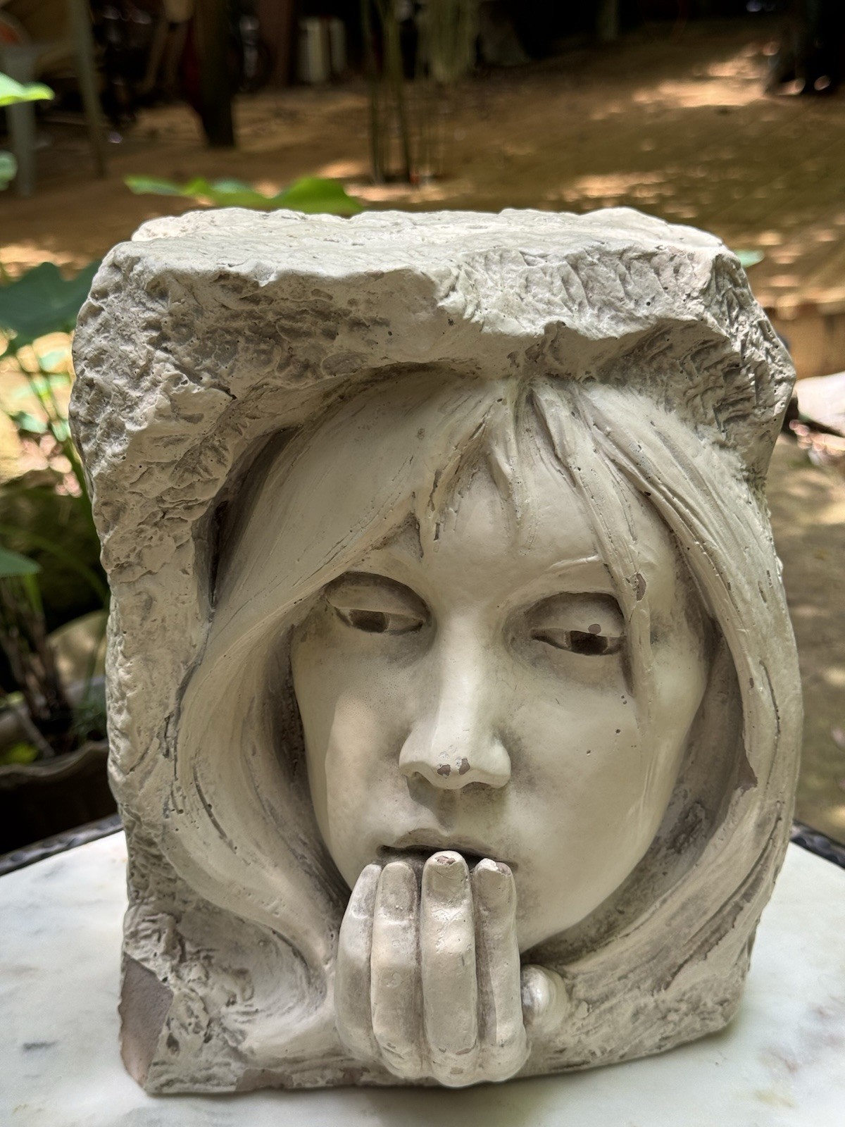 Austin Productions Signed T.J. Heger 1982 Resin Woman Sculpture Gray Matte