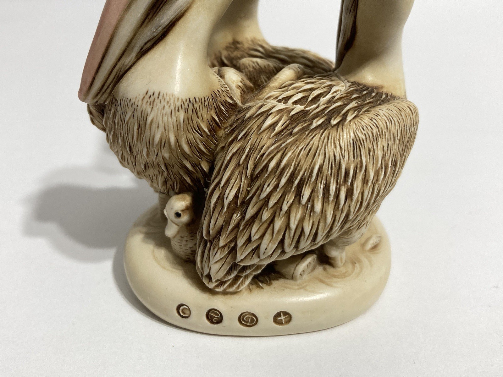 Harmony Kingdom Far From Home Pelicans Trinket Box Figurine
