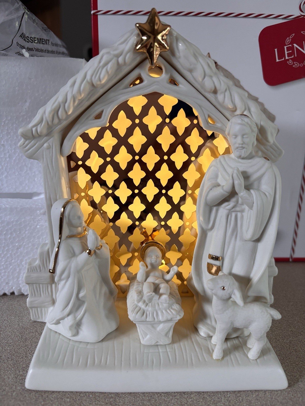 Lenox Illuminations Lit Nativity Scene Ivory Porcelain Lighted Holy Family Boxed