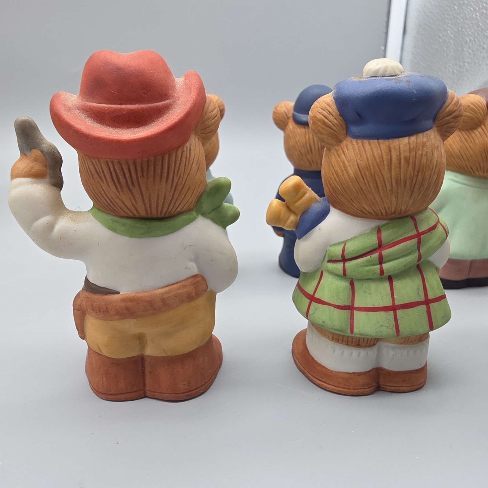 Homco Bear Figurines Countries Around The World 8 Piece Set #1406