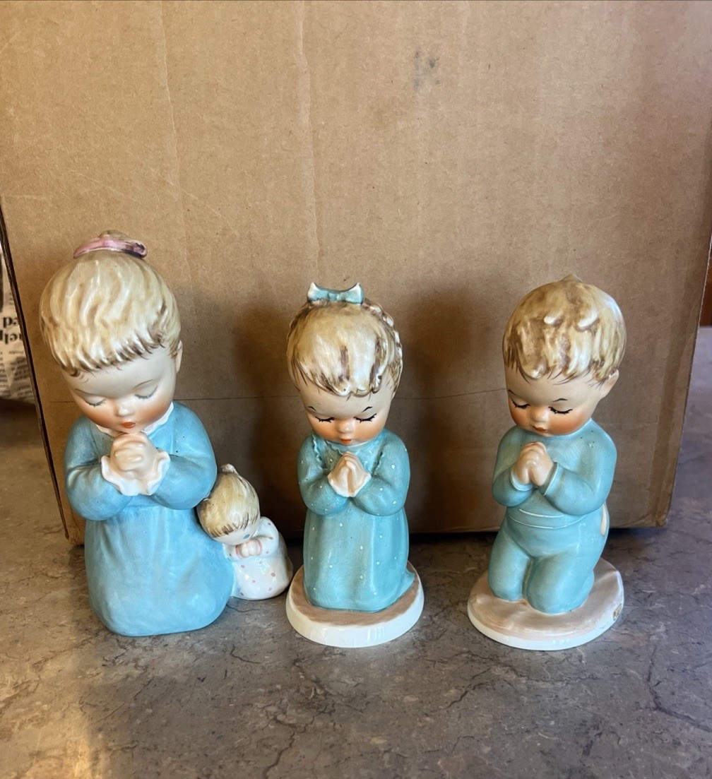 Vintage Goebel Praying Boy/ Girls Figures A Childs Prayer & Bless Us All
